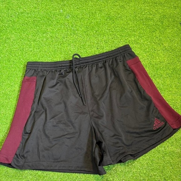 Adidas Size L Climacool Black/Maroon Sporty Drawstring Shorts Size Large Active - Picture 1 of 7